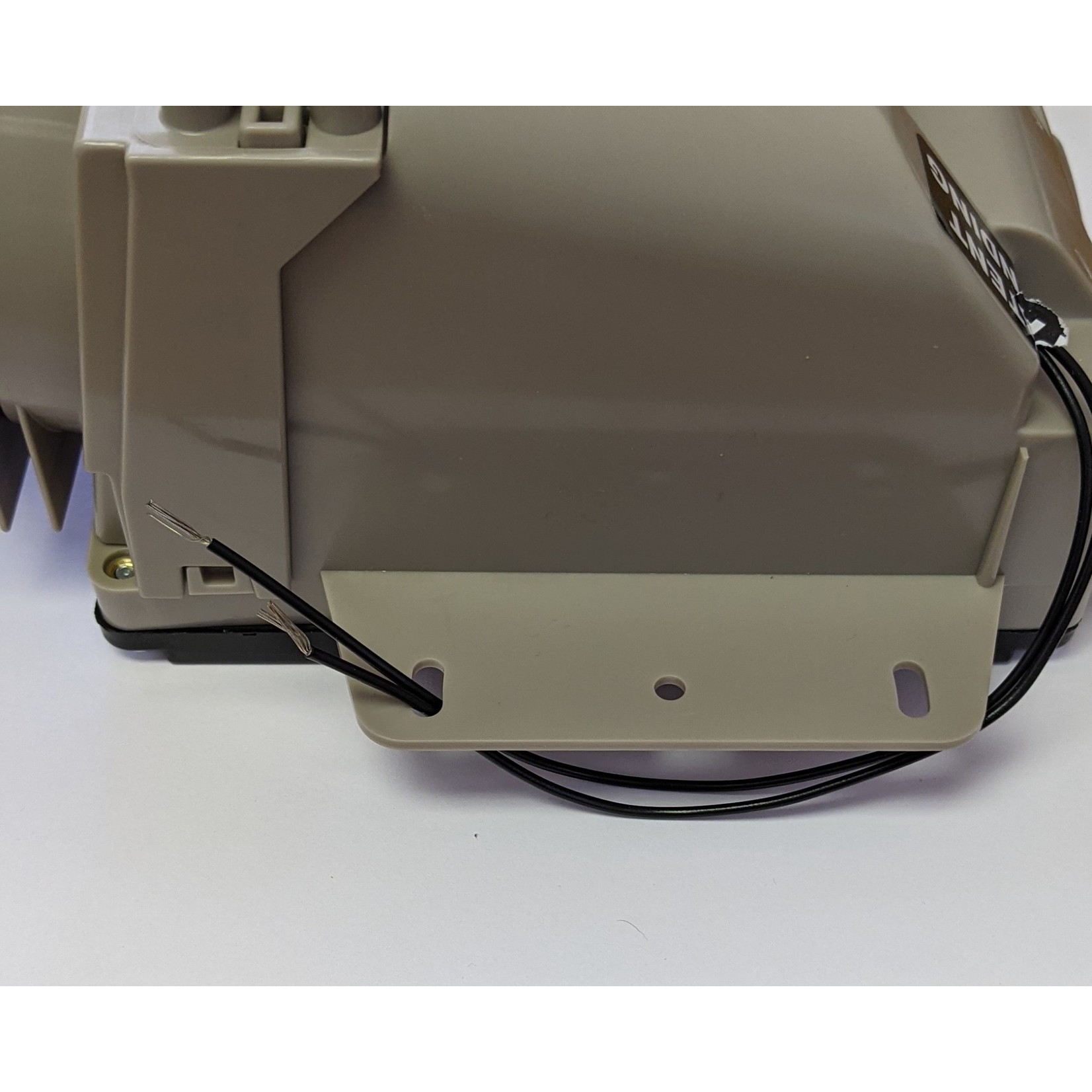 Chameleon Chameleon Central Vacuum Rough-In Stud Bracket Assembly