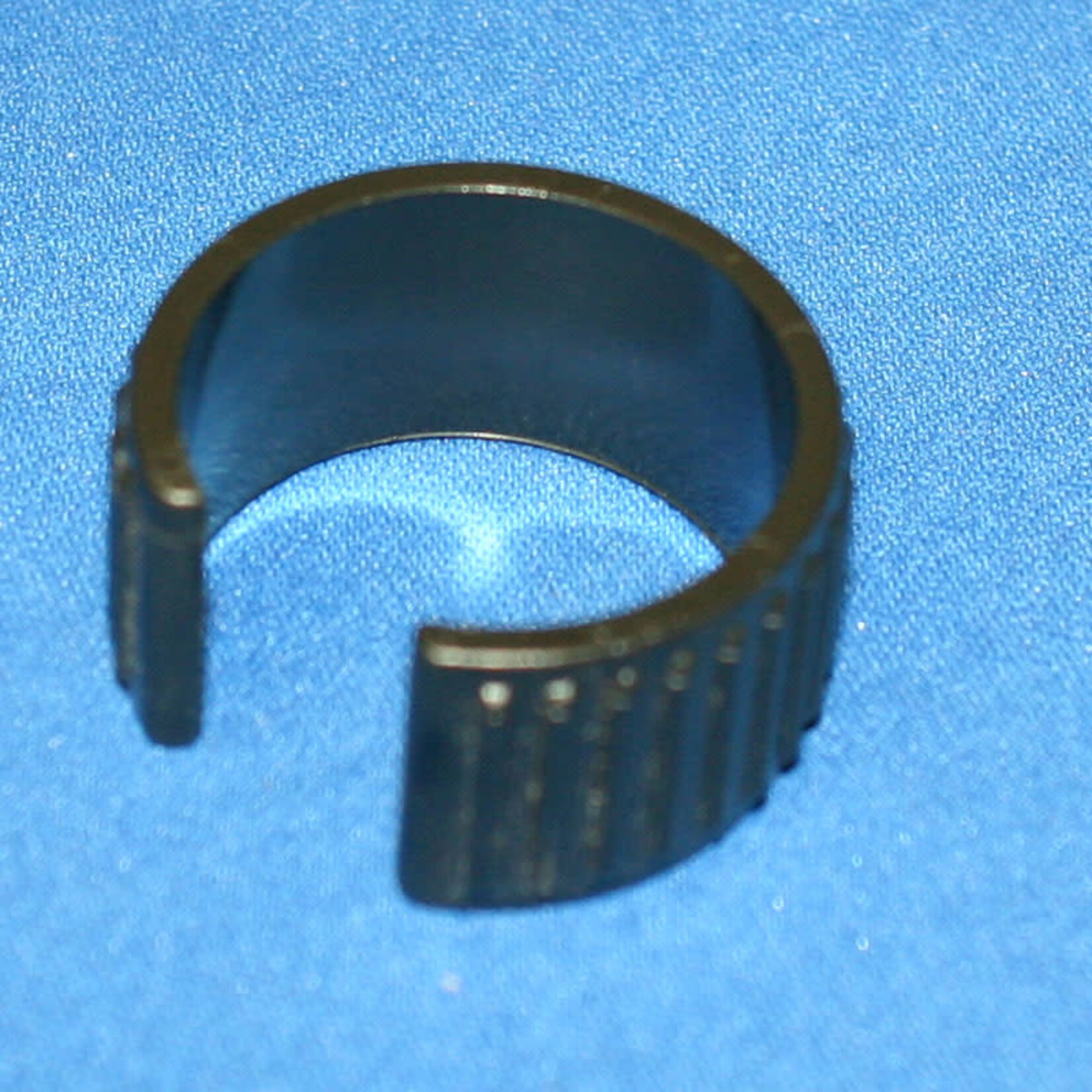 Centec Central Vacuum Suction Control Bleeder Clip - Wide (Color Varies)