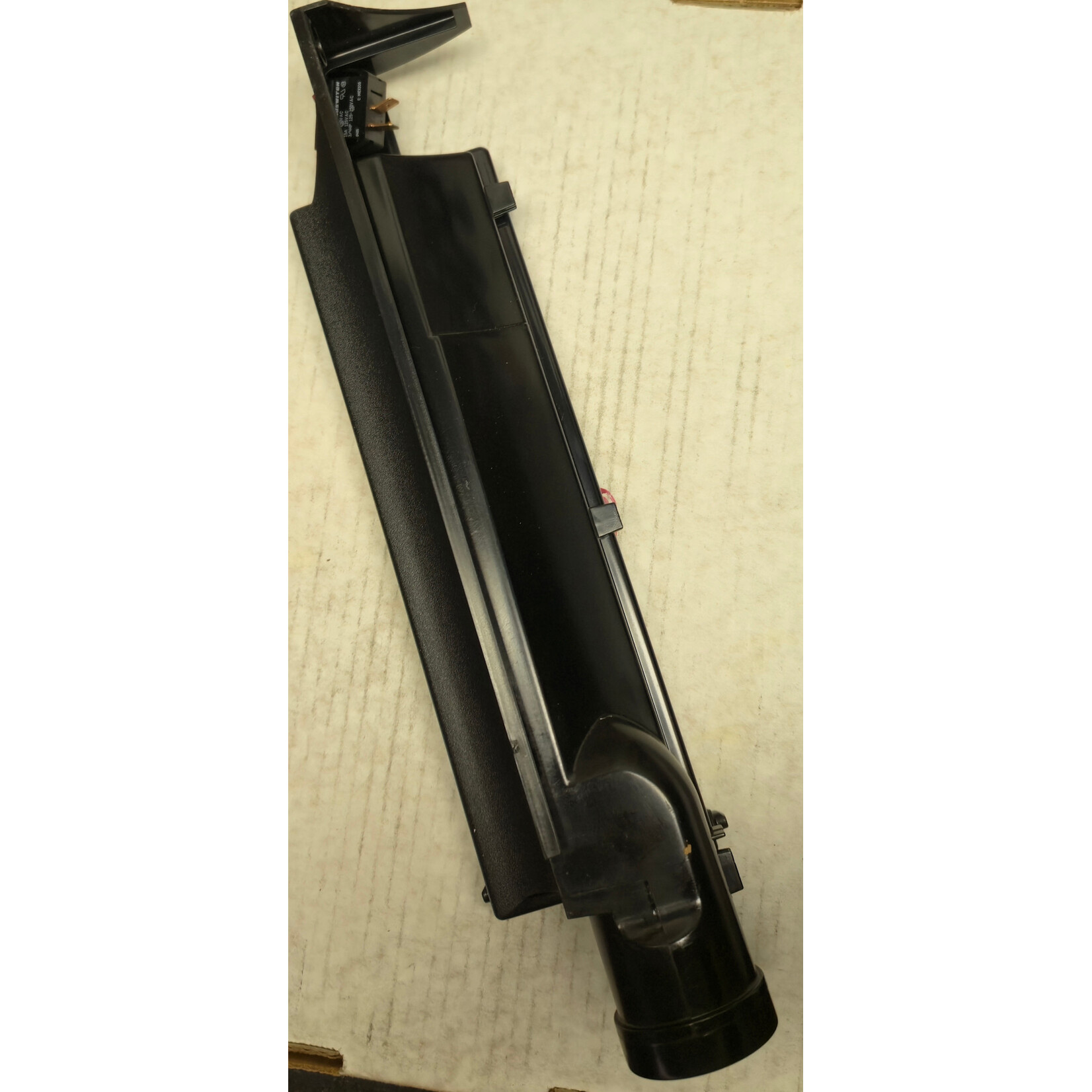 Royal Royal / Dirt Devil Vision External Filter Housing & Switch Assembly – Part 9690122600