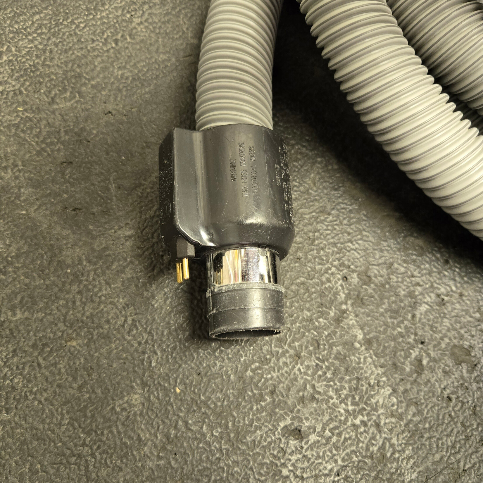 BEAM Beam 30' Sumo Central Vacuum Hose for Q100 - Reconditioned - Swiss Boy Certified