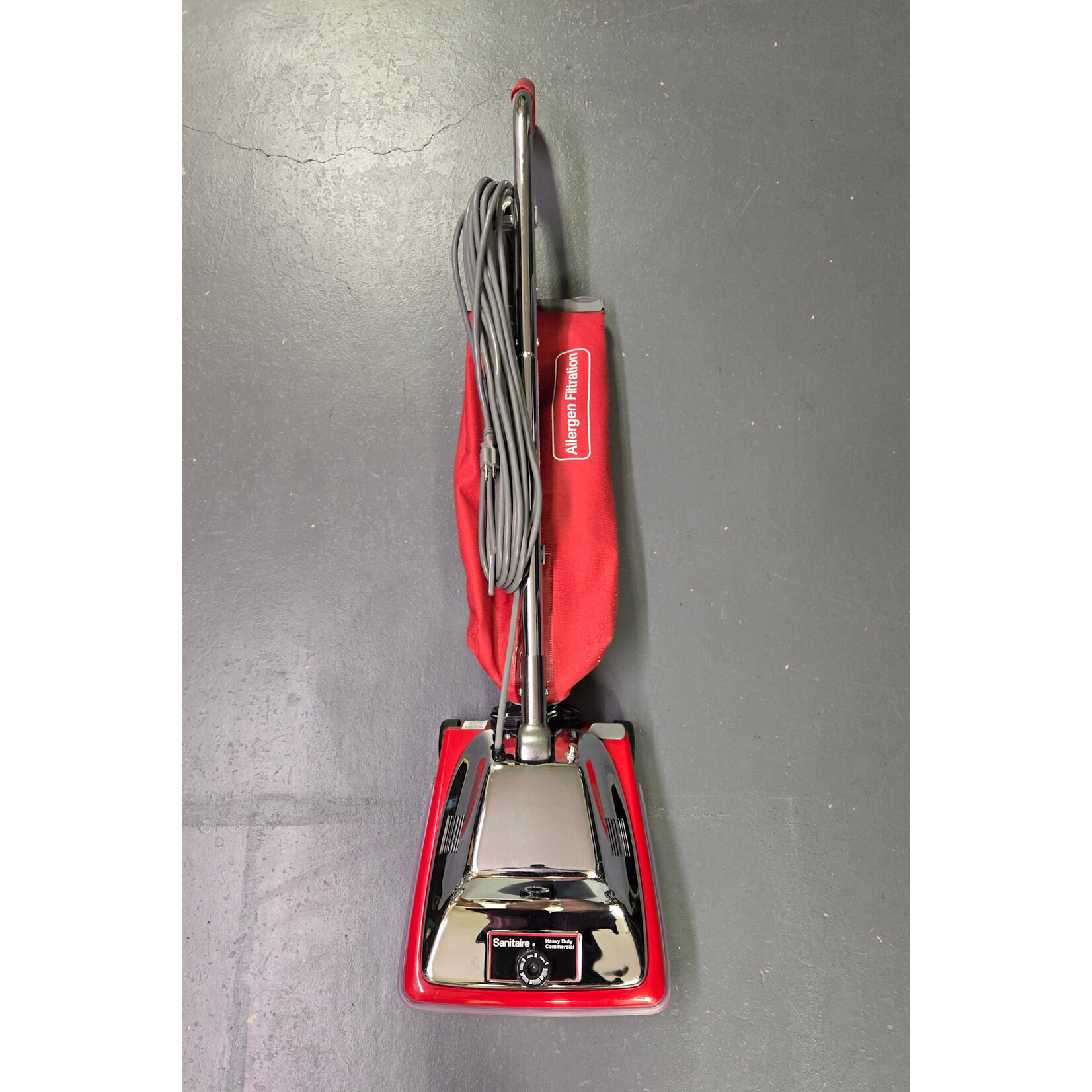 Sanitaire Sanitaire SC888N Upright Vacuum - Reconditioned - Swiss Boy Certified