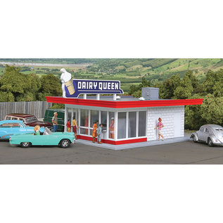 Walthers 933-3484 Vintage Dairy Queen, HO Scale