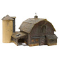 Walthers BR4932 Old Weathered Barn, N Scale