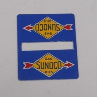 Henning's Parts 156-57 Sunoco Gas Oils blue/yellow Billboard Repro