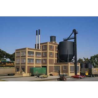 Walthers 933-4141 Tire Plant Kit, HO Scale