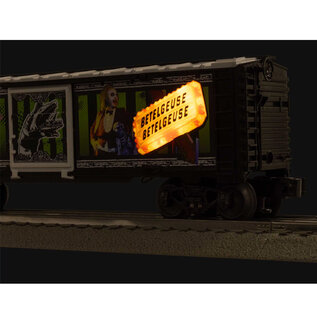 2528010 Beetlejuice Illuminated Boxcar