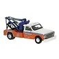 brekina 19667 Chevrolet C30 Abschleppwagen "Suburban"