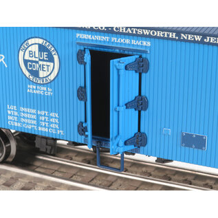 RMT 86126-3 Blue Comet Ale Woodside Reefer, 3 of 3