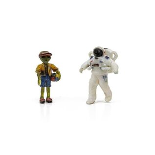Woodland Scenics A2861 Cosmic Travelers, Find Me Figures