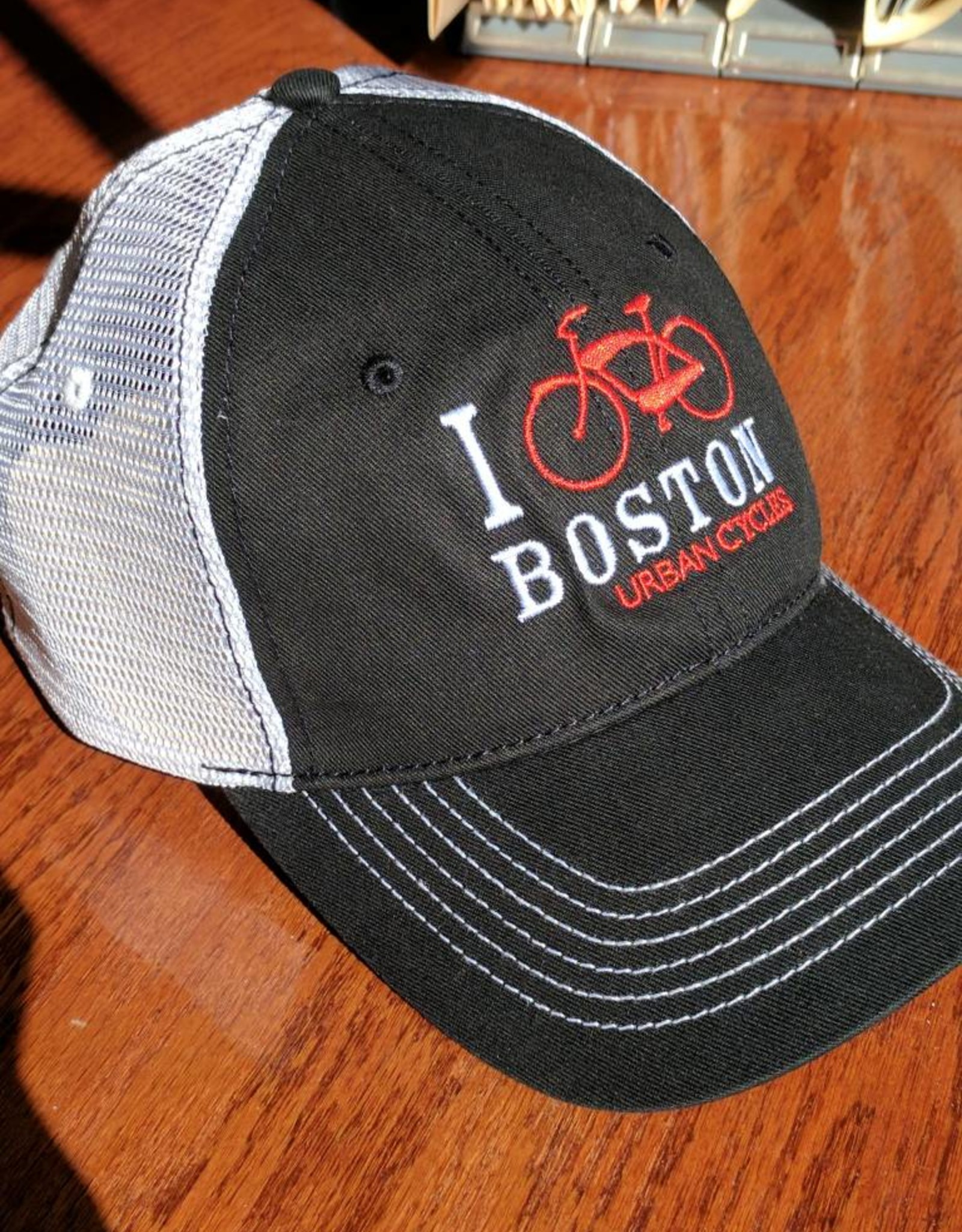 TRUCKER BOSTON