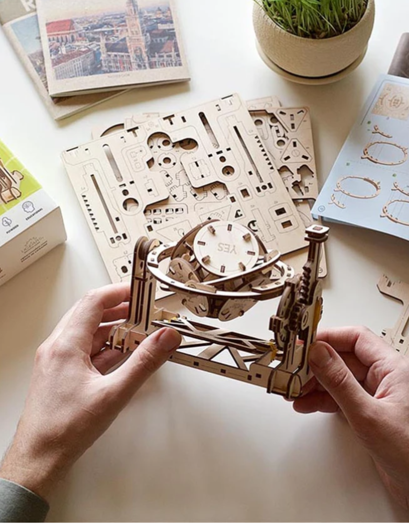 UGears STEM LAB Random Generator Model Kit