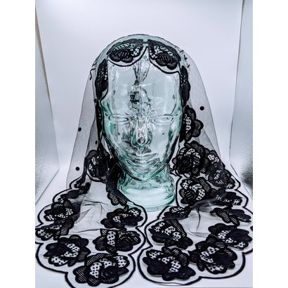 Fatima Chapel Veil, Black, Triangular
