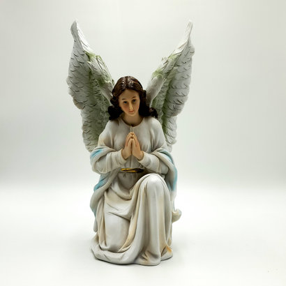 Kneeling Angel