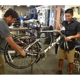 Build and Adjust bike from frame up (Pro build) with Di2 electronic shifting