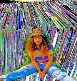 Remi Wolf - You’re A Dog! / I’m Allergic To Dogs!