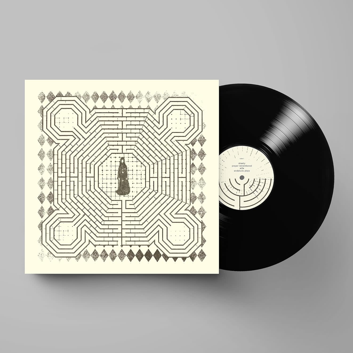 Slowdive – Everything Is Alive