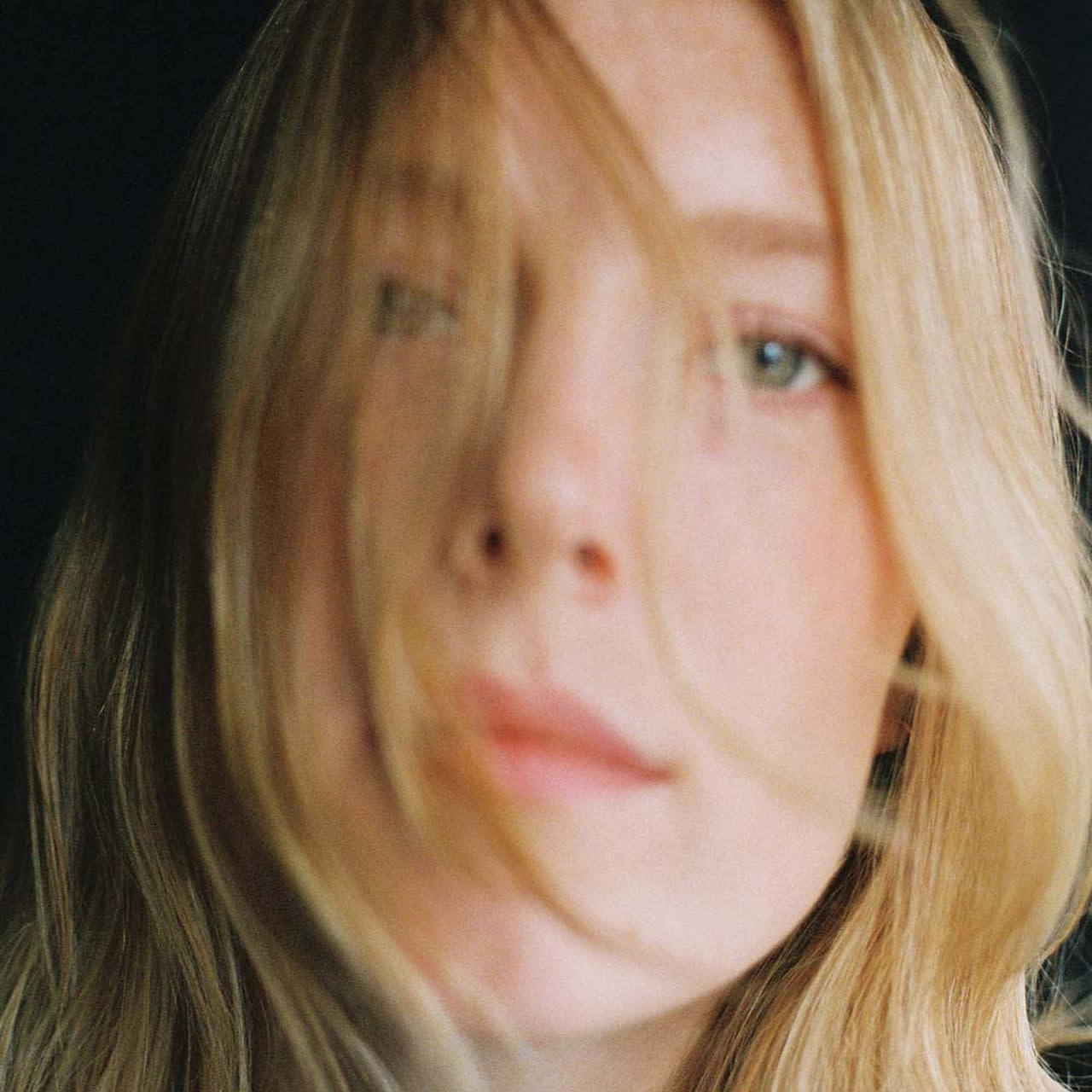 Georgia Harmer - Eye Of The Storm (Gold)