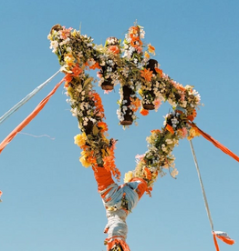 Devil Wears Prada - Flowers (Yellow)