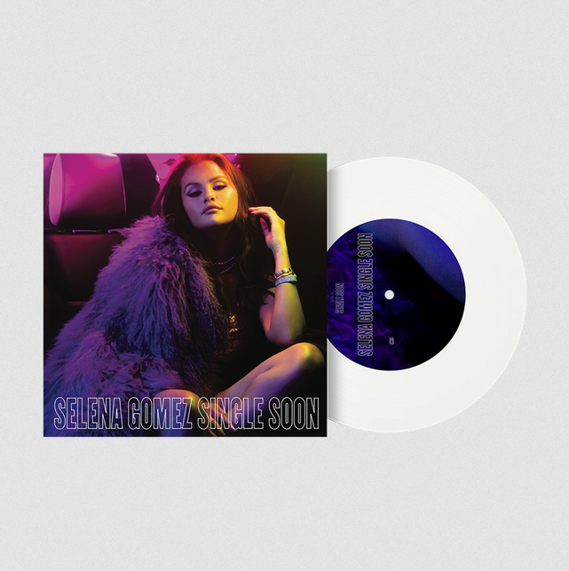 Selena Gomez – Single Soon (White)