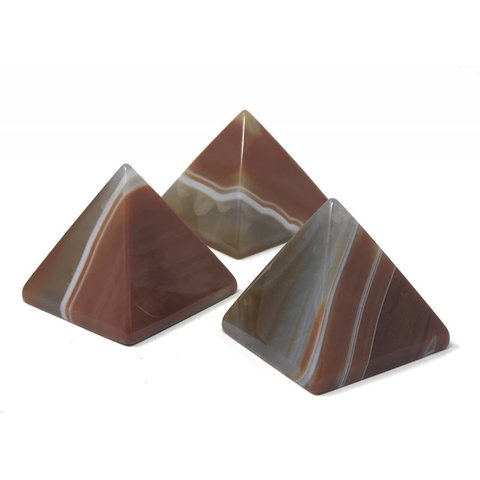 Carnelian  - 5cm Pyramid