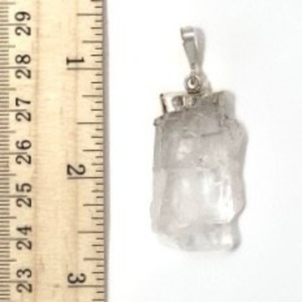  Faden Quartz Pendant 14