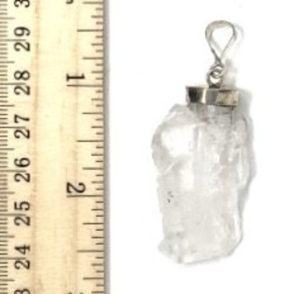  Faden Quartz Pendant 16