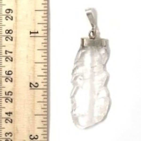  Faden Quartz Pendant 17