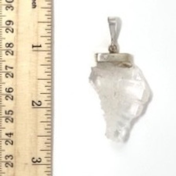  Faden Quartz Pendant 3