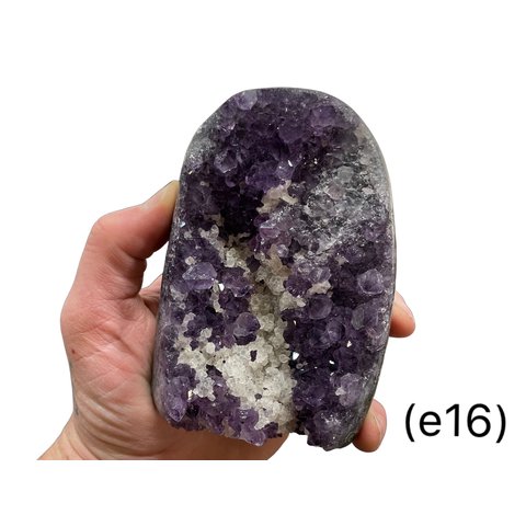 Amethyst -Standing Clusters/Cut Base (e16)