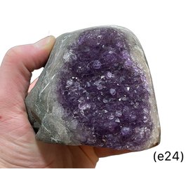  Amethyst -Standing Clusters/Cut Base (e24)