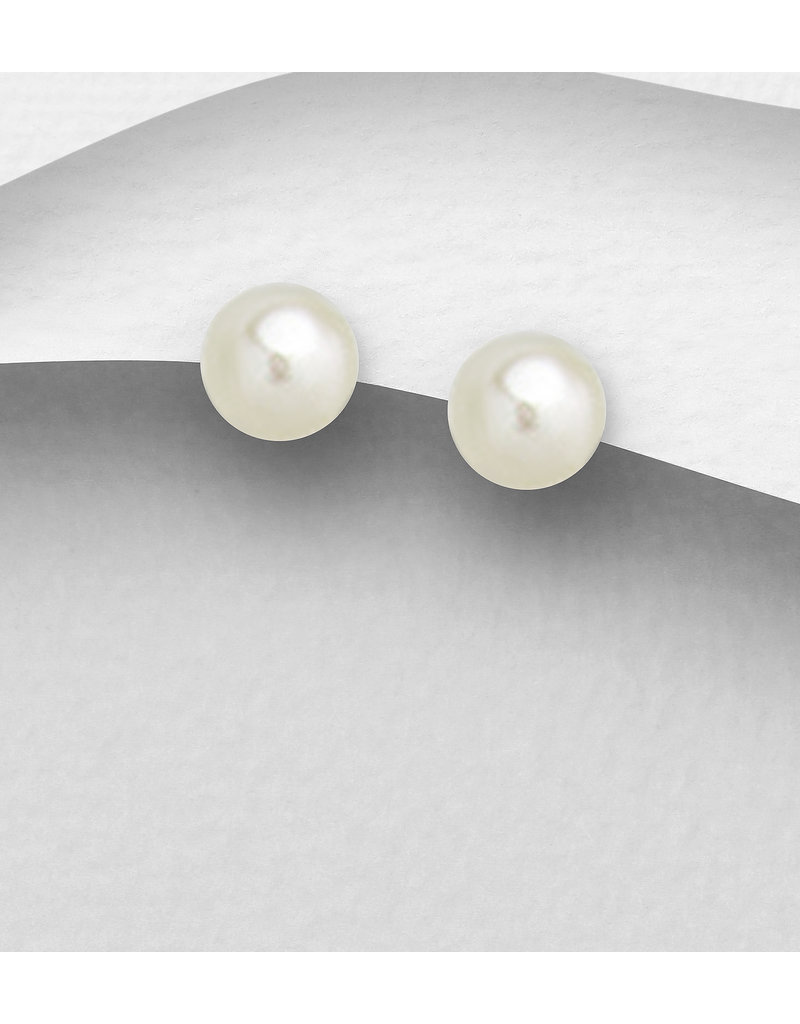 Sterling Studs-1/4 " Round  Freshwater Pearls