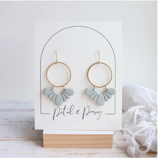 Petal & Posy Flutter Earrings in Fog