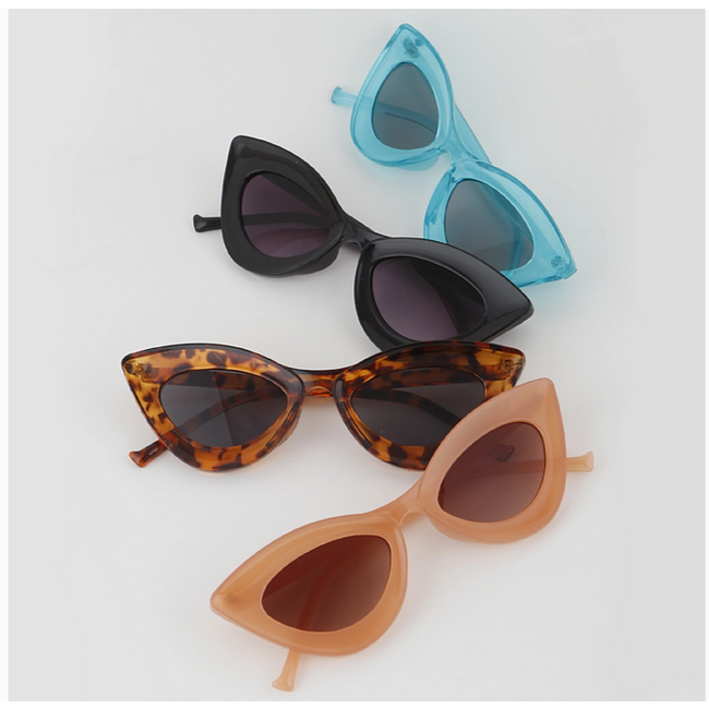 Kaitlyn - Retro Cat Eye