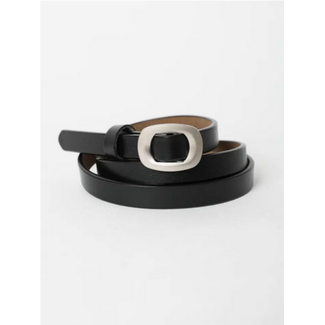 Skinny Modern Leather Belt in Black