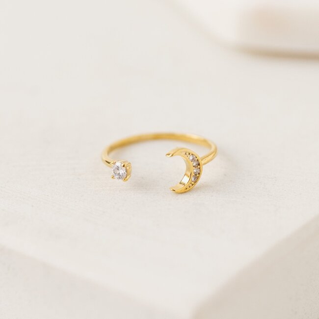 Lover’s Tempo Moonlit Ring Gold-Adjustable