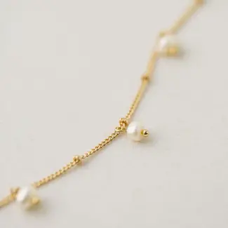 Lover’s Tempo Dot Pearl Necklace - Gold