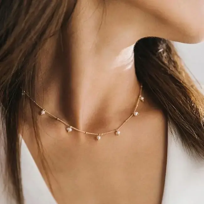 Lover’s Tempo Dot Pearl Necklace - Gold