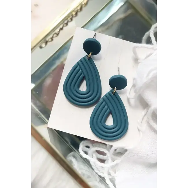 Petal & Posy Ellipse Earrings in Willow