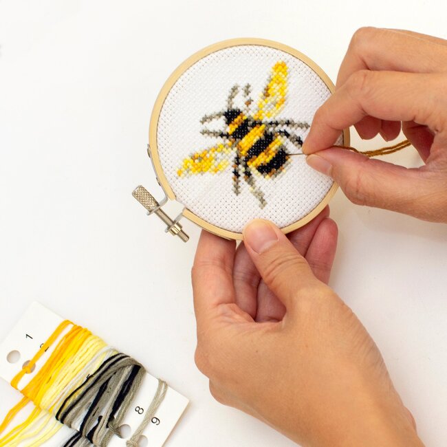 Mini Cross Stitch Kit Bee
