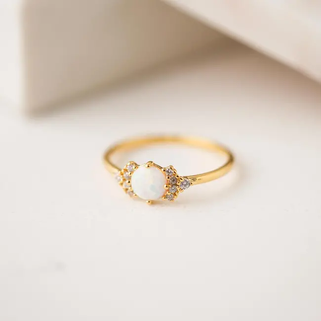 Lover’s Tempo Echo Ring - Gold/Opal