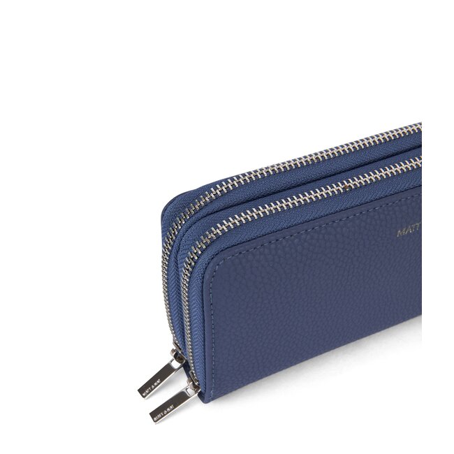 Matt & Nat Sublime Grain Wallet in Blueberry