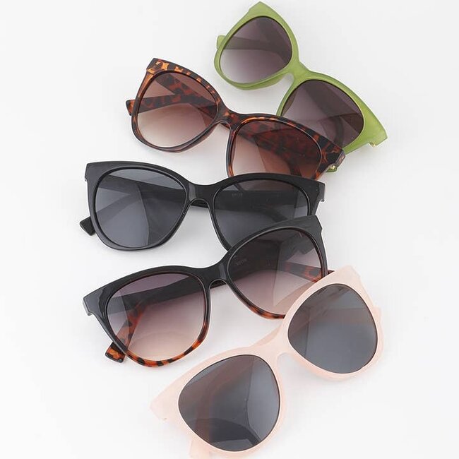 Cindy - Classic Cateye (more colours)