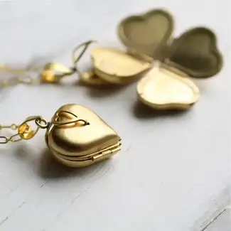 Silk Purse, Sow's Ear Friends & Family Locket