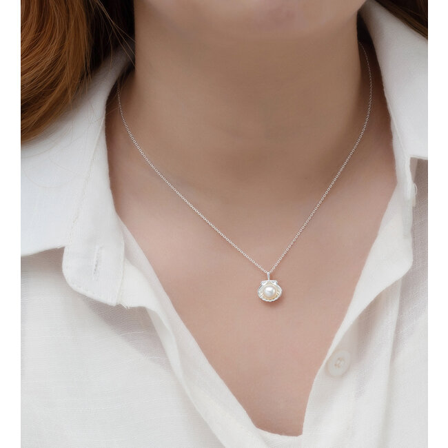 Sterling Sterling Pearl in Shell Necklace, 16"-18"