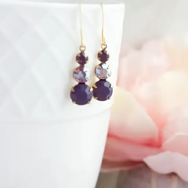 A Pocket of Posies Vintage Glass Earrings -Jewel - Shades of Purple