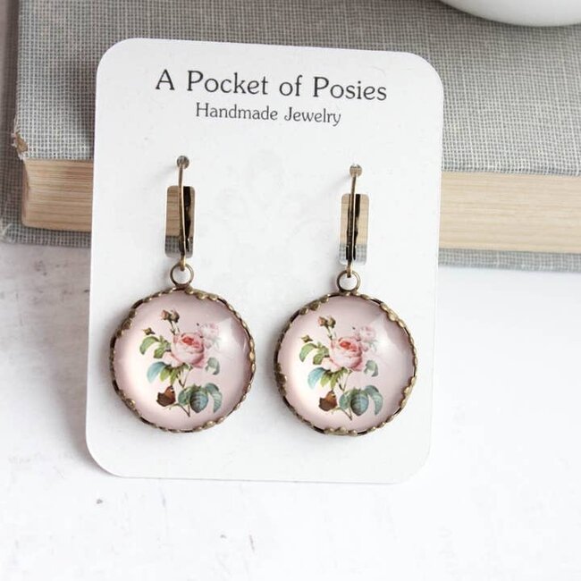 A Pocket of Posies Rose Earrings - Vintage Style Country