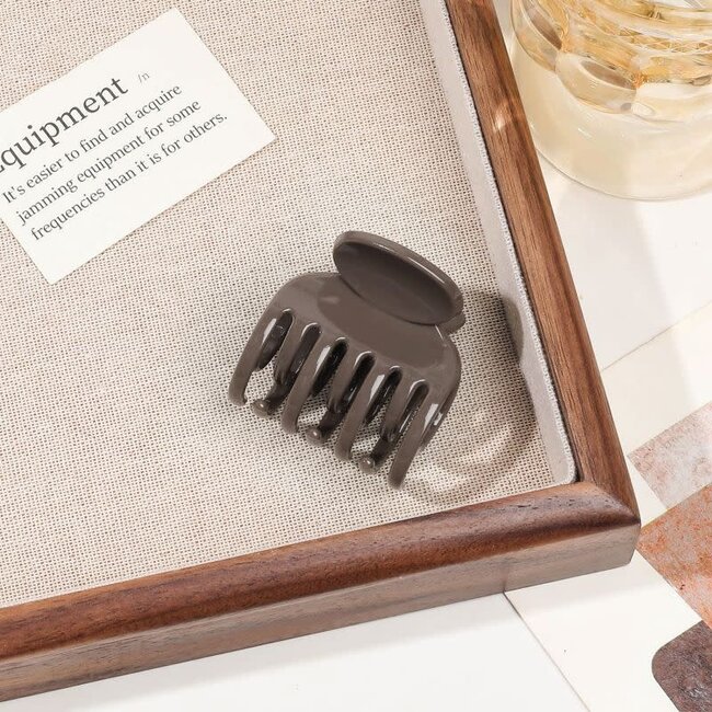 E&S Accessories Small Hair Claw (more colours)