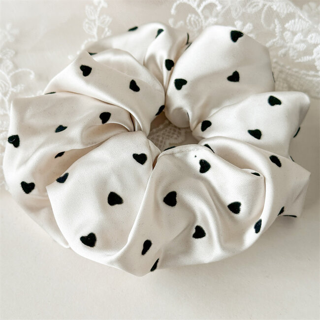 E&S Accessories Polka Heart Dot Scrunchies (More Colours)