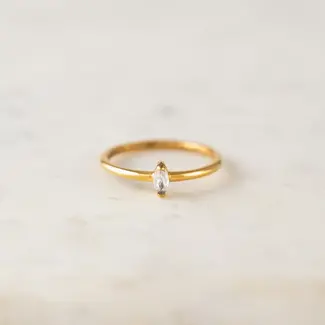 Lover’s Tempo Lyric Ring - Gold - Waterproof