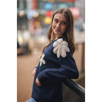 Papillon Crochet Floral Sweater